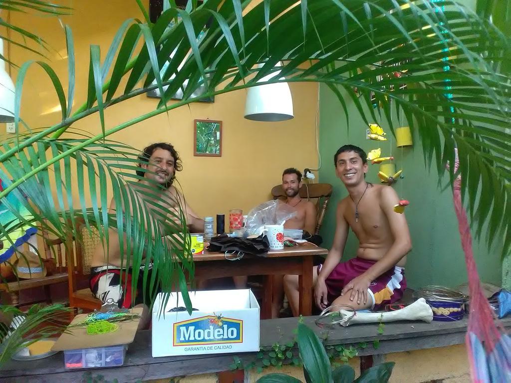 Hostal Casa Ivana León Buitenkant foto